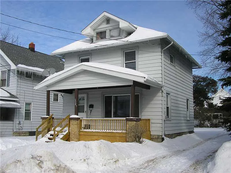 2207 Taggert St photo 1