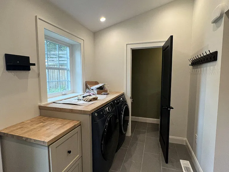126 S Darlington St — Photo 9