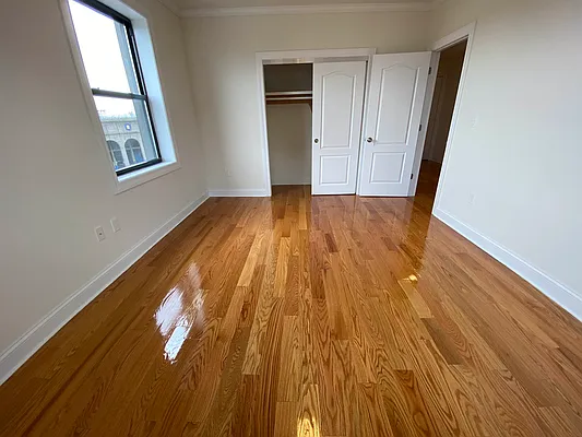 Rented by Contact Realty | media 22