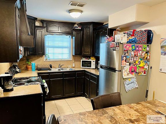 3rd image of 3595 E 26th St #2