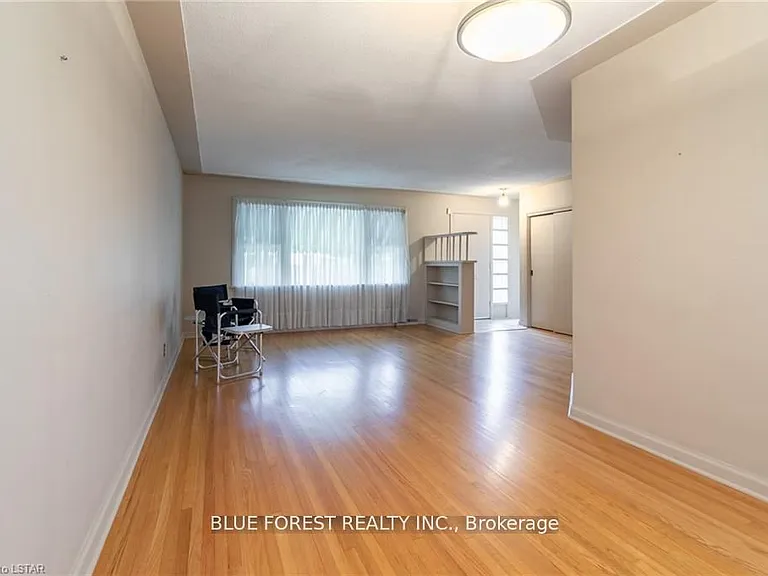 344 McNay St — Photo 13
