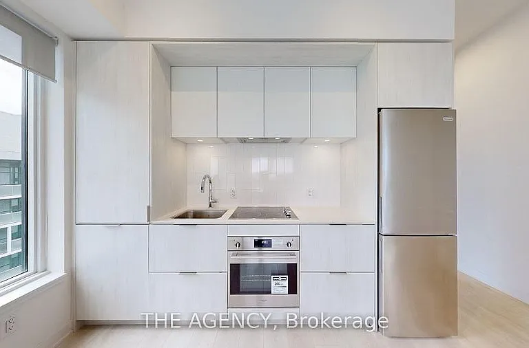 35 Tubman Ave #Penthouse 1115 — Photo 44