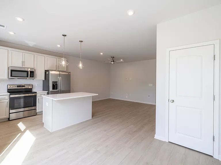 516 Rivanna Hill Way #E4 — Photo 6