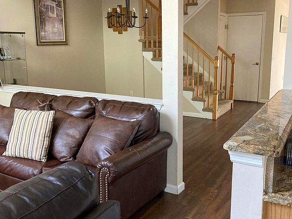 3rd image of 3904 Galloping Hill Lane