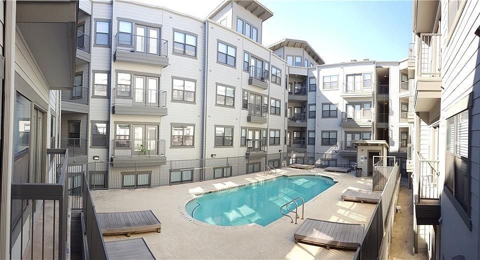 Texan Shoal Creek Apartments Austin, TX Zillow