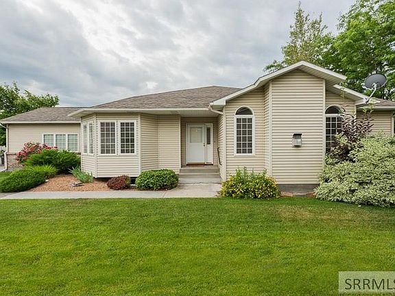 3rd image of 3240 Sonora Dr