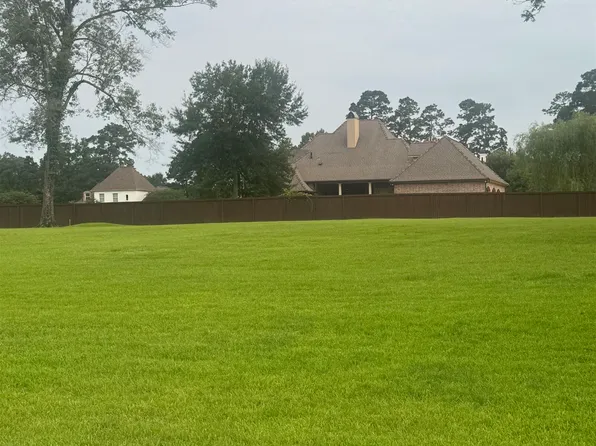 437 River View Dr, Jennings, LA 70546