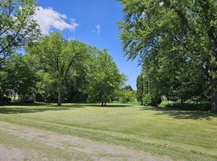 Fleet Street #14-18, Mauston, WI 53948