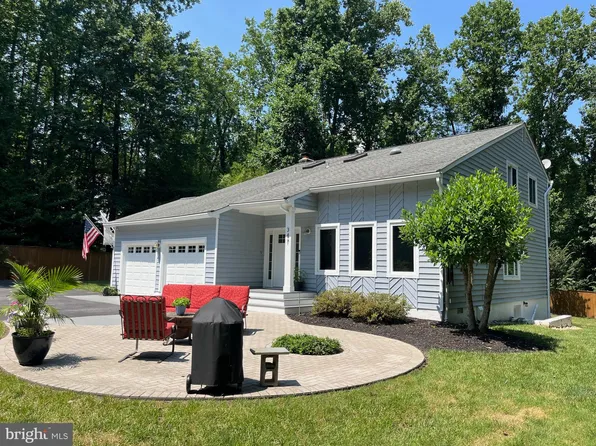 347 Candle Ridge Ct, Arnold, MD 21012