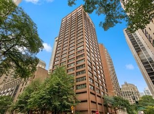 247 E Chestnut St #2503, Chicago, IL