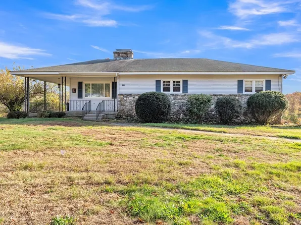 119 Albee Rd, Uxbridge, MA 01569