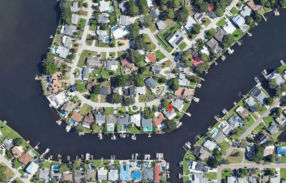 1st image of 208 Sunlit Cove Dr NE