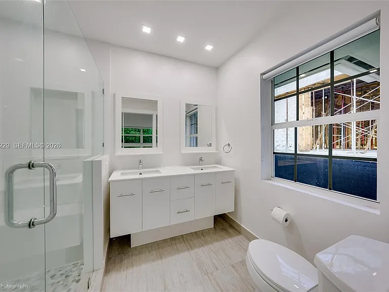 52 Camden Dr — Photo 19
