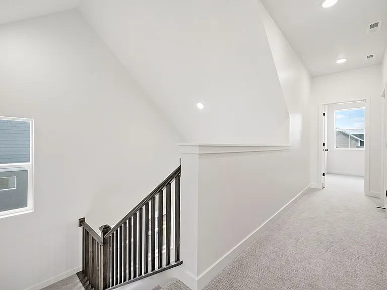882 W Caroline Dr — Photo 41