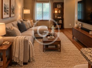 1003 W Cherry Ave APT F, Selah, WA 98942