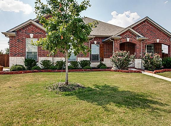 2nd image of 717 Beau Dr