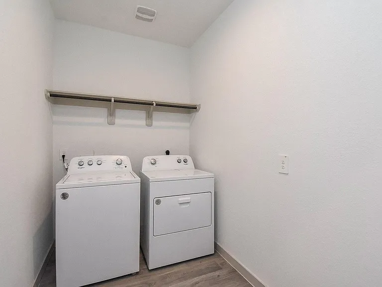 8030 Milam Ln — Photo 18