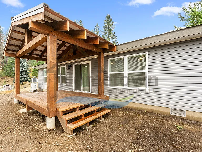 60 Short Dr — Photo 32