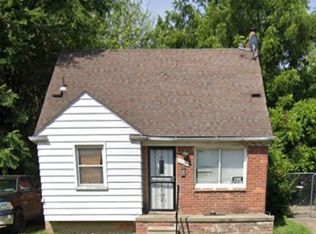 9321 Heyden St, Detroit, MI 48228