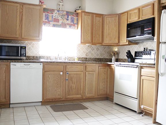 5th image of 2729 Fox Fire Ct