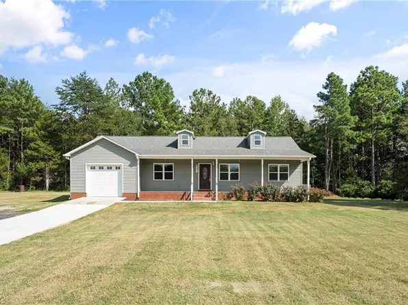 6131 Old Salisbury Rd, Linwood, NC 27299