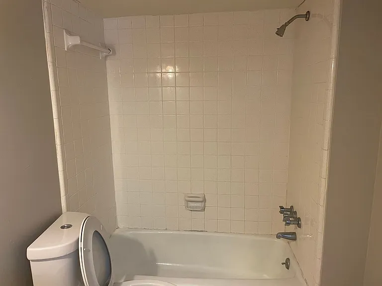 2727 Highland Ave S #108 — Photo 16