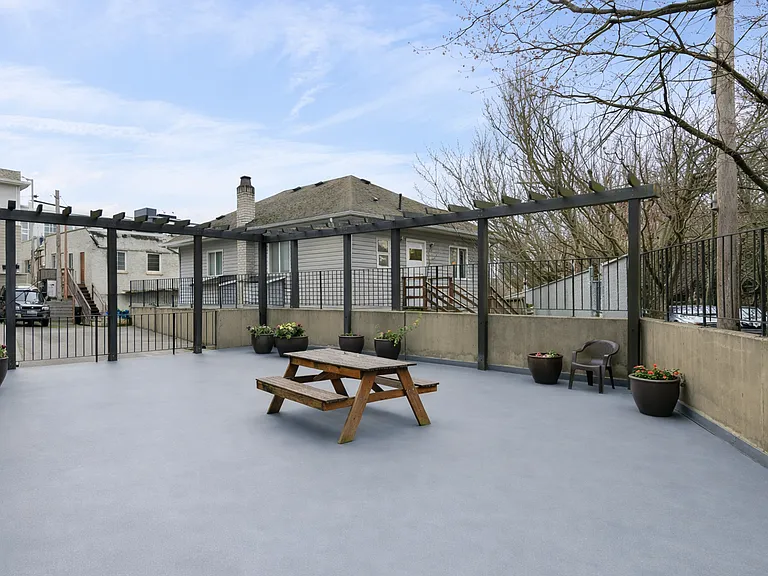 Greenlake Terrace Apartments — Photo 20