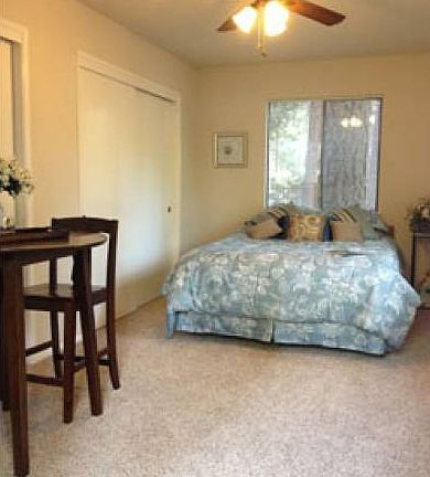 Guest Cottage Interior