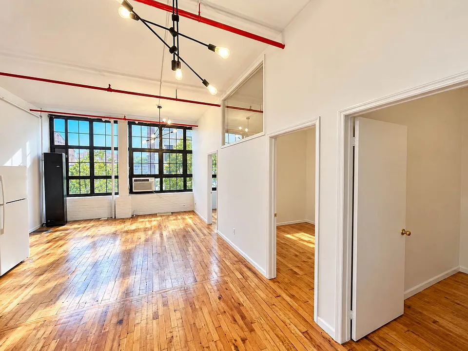 248 McKibbin St #2Q
