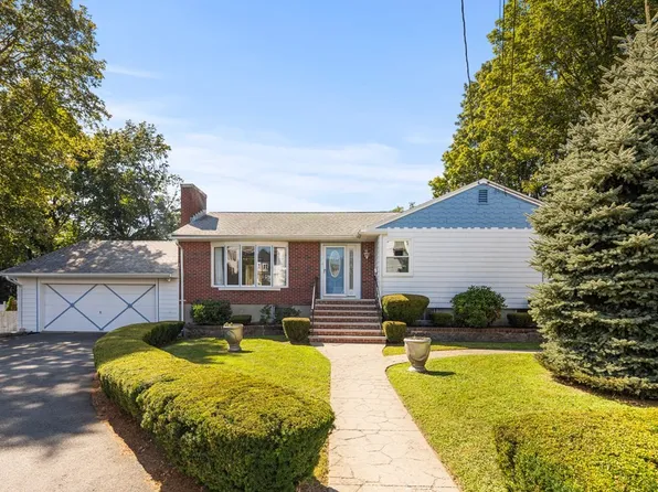 27 Church St, Malden, MA 02148