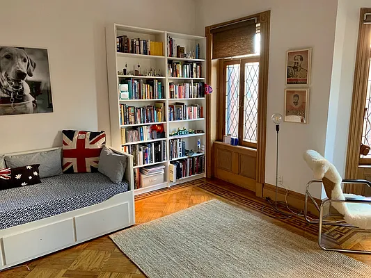 Rented by Oxford Property Group | media 34