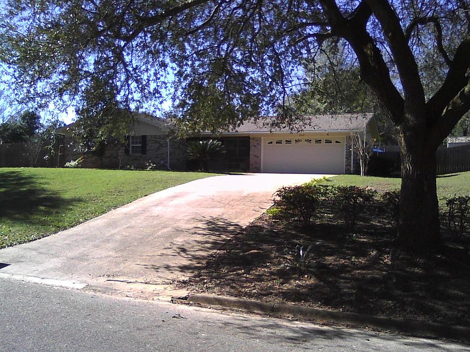 1st image of 8318 Balmoral Dr