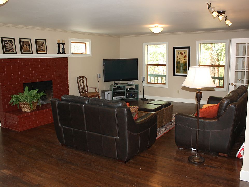 1st image of 24211 NE 27th Pl