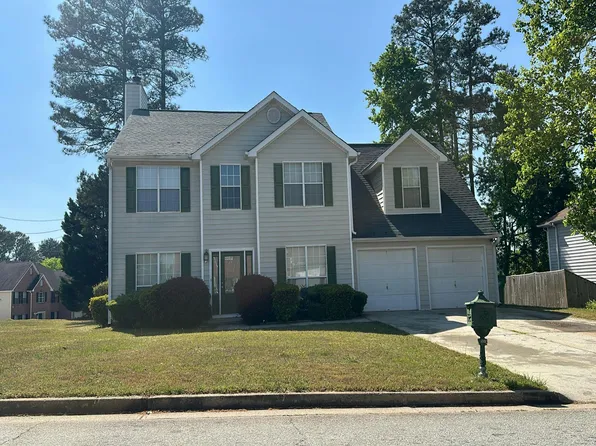 999 Carriage Trace Way, Stone Mountain, GA 30087