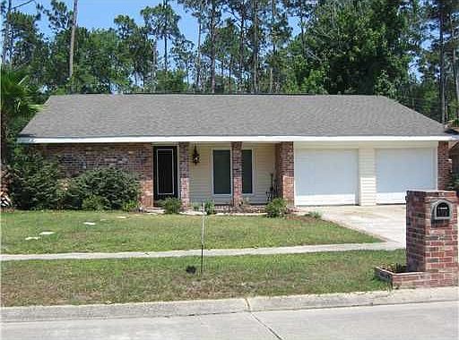 1st image of 135 Stratford Dr
