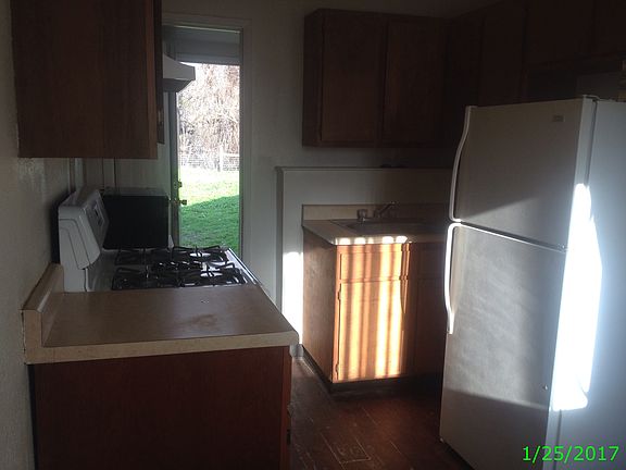 5th image of 5937 Garden Ave