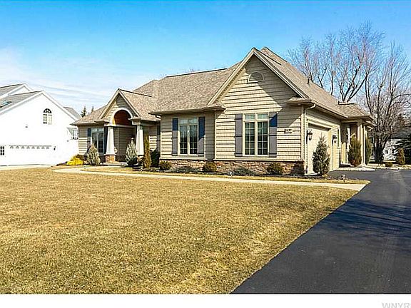 2nd image of 5137 Willowbrook Dr W