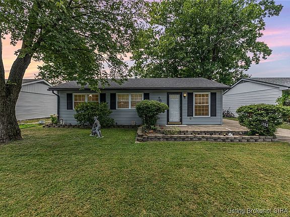 2nd image of 1203 Cedarview Drive