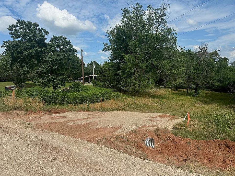 1st image of 332159 E Robinhood Ln #3