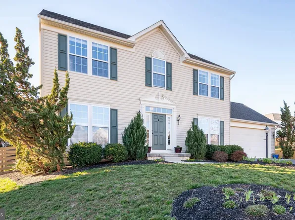 145 Canal Way, Shepherdstown, WV 25443