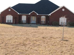 8710 Quail Ridge Rd, Marietta, OK 73448