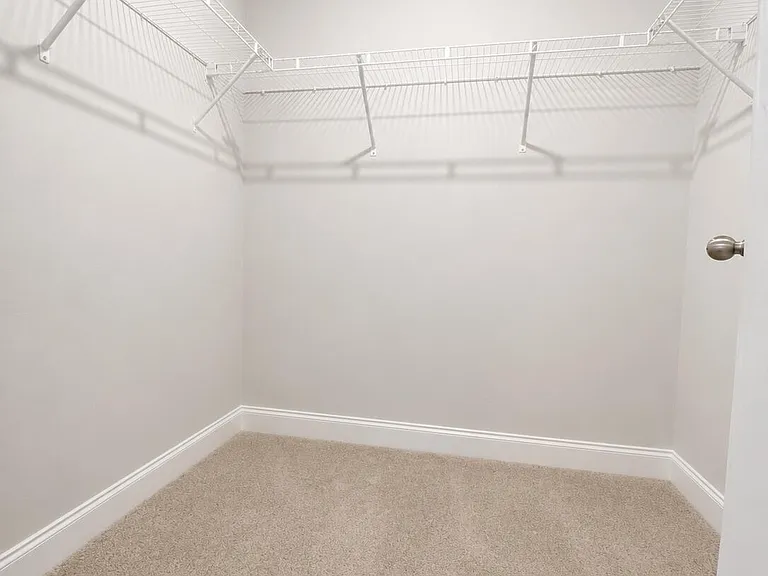 820 Alma Square Dr — Photo 28