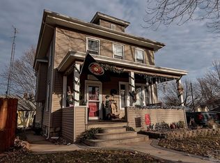 1518 Smith St, Burlington, IA
