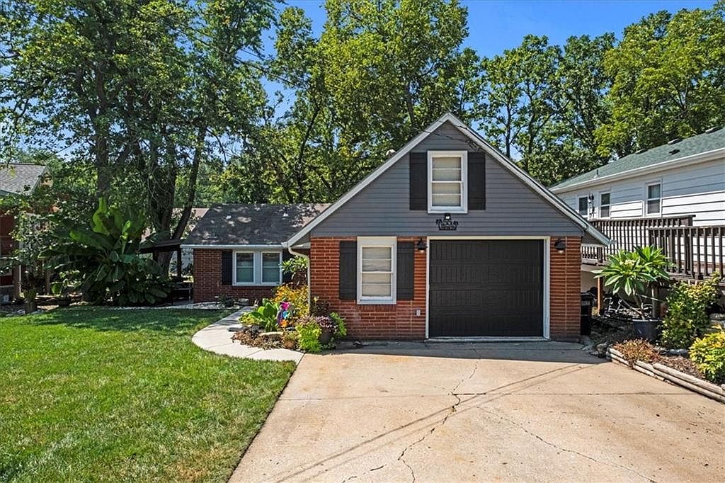 55 Beach Dr, Lake Tapawingo, MO 64015 MLS 2451964 Zillow