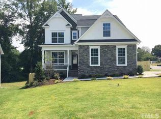 400 Walker Ranch Dr, Fuquay Varina, NC 27526