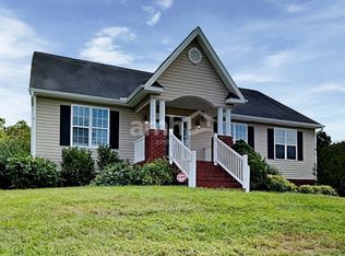 2621 Wynbrook Dr, Winston Salem, NC 27103