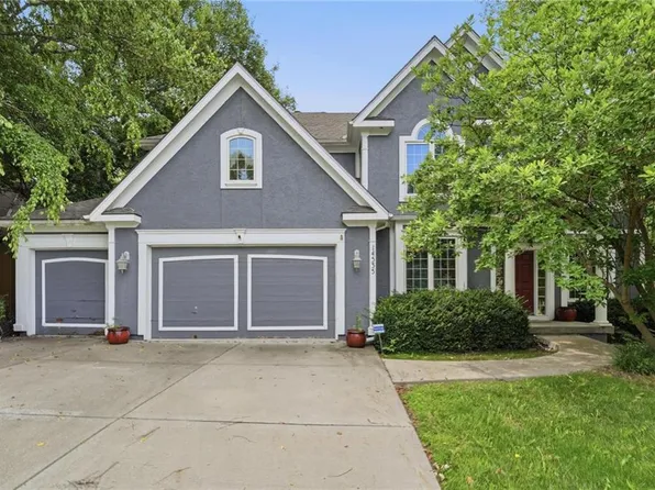 14535 NW 63rd St, Parkville, MO 64152