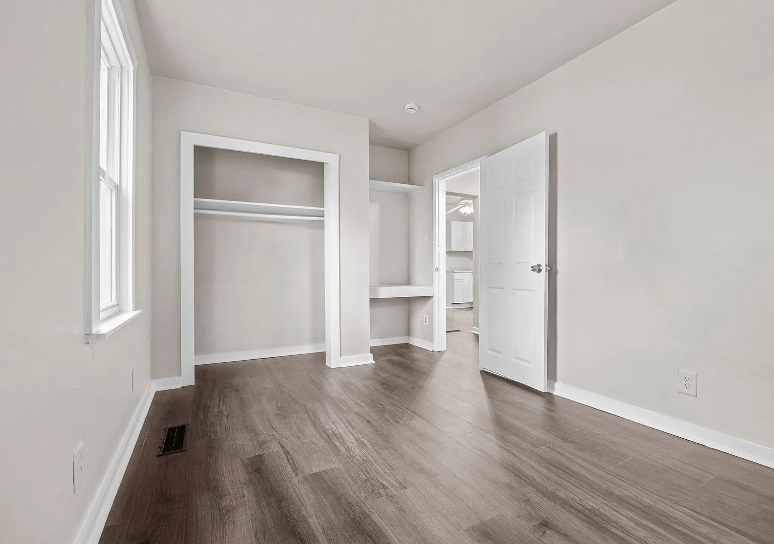 Newly remodeled 3 Bedroom Knoxville — Photo 4