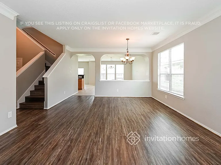 29430 Legends Bluff Dr — Photo 2