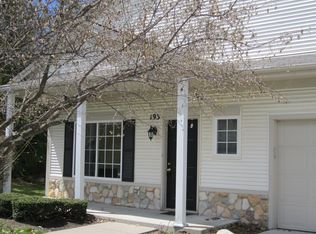 193 Oak Ridge Dr, Pontiac, MI 48341